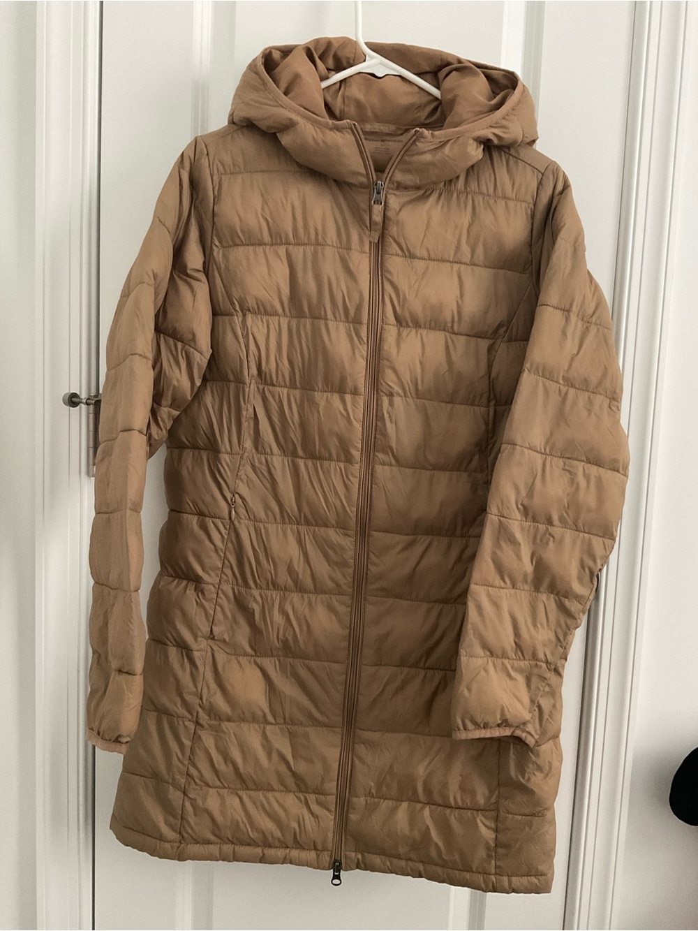 Amazon Essentials Lightweight Quilted Hooded Coat
